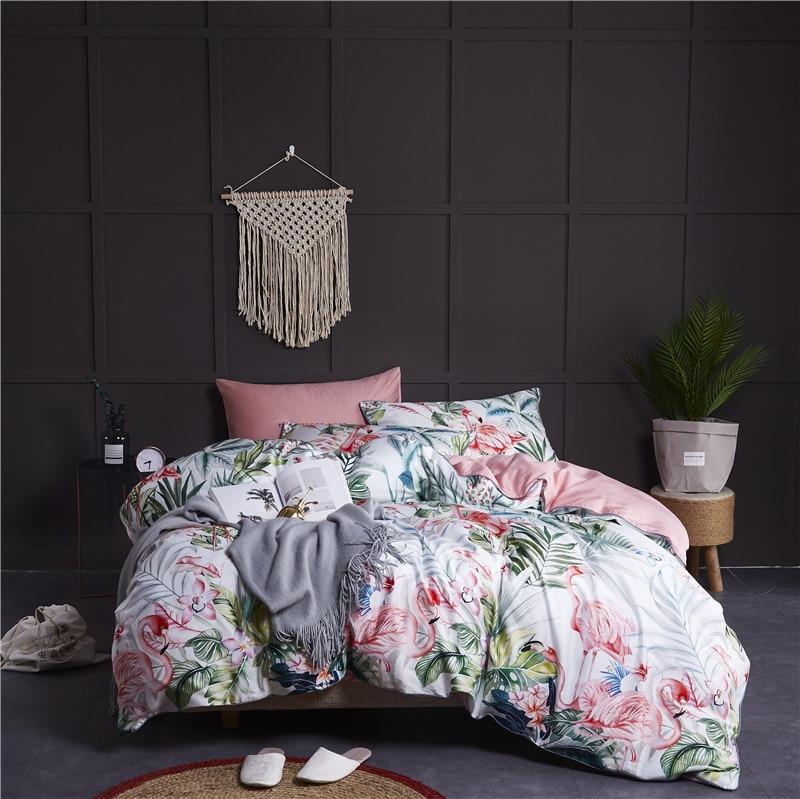 Floral Pattern Bedding Set