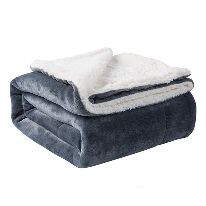 Microfiber Fleece Blanket