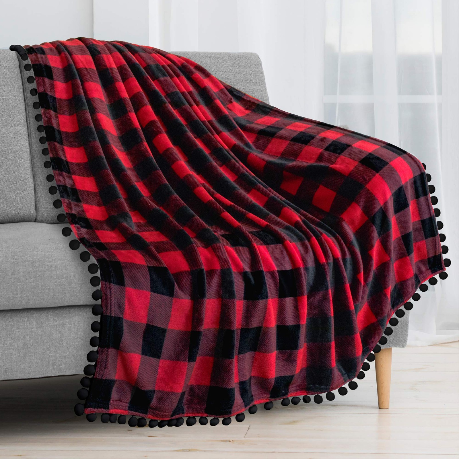 Soft Fleece Pompom Fringe Blanket