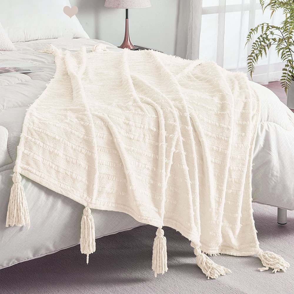 Decorative Tassel Fuzzy Plush Throw Blanket